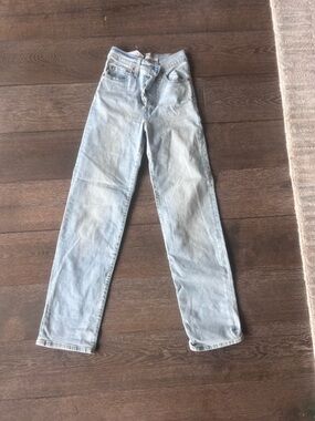 Levi Light Wash Denim Jeans - Pale Blue